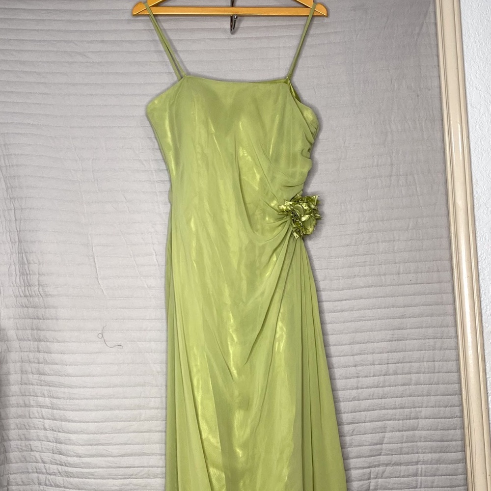 Women's Long Kiwi Green Dress